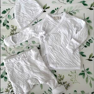 Barefoot dreams take home bundle